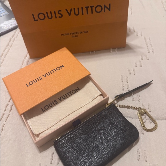 Louis Vuitton Accessories - Louis Vuitton Black Textured Key Holder